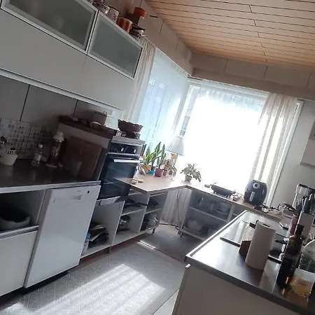 Privatunterkunft Kortteer Pinkki Huone