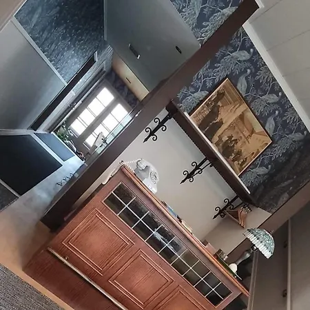 Kortteer Pinkki Huone Privatunterkunft